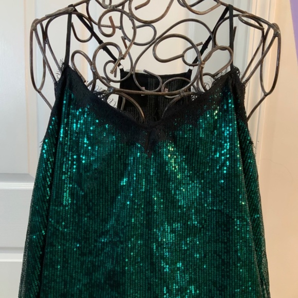 Sequin Green Spaghetti Strap Holiday Party Top Plus Size 3X NWT - Picture 3 of 5